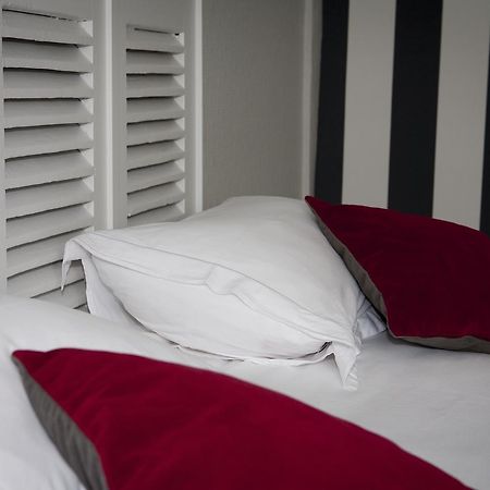 Logis Hotel Le Chrismas Châteaulin Dış mekan fotoğraf