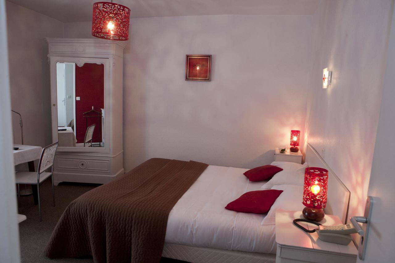 Logis Hotel Le Chrismas Châteaulin Dış mekan fotoğraf